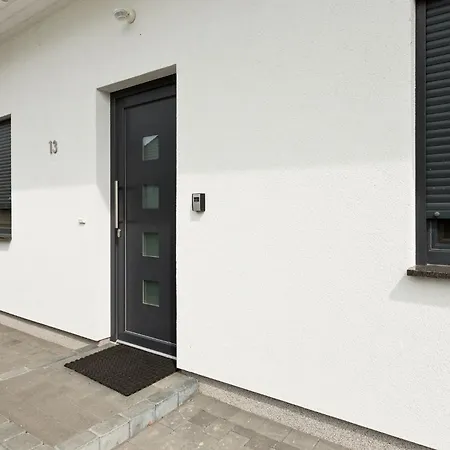 Holiday home Haus Kranichnest *