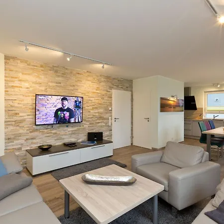 Holiday home Haus Kranichnest *